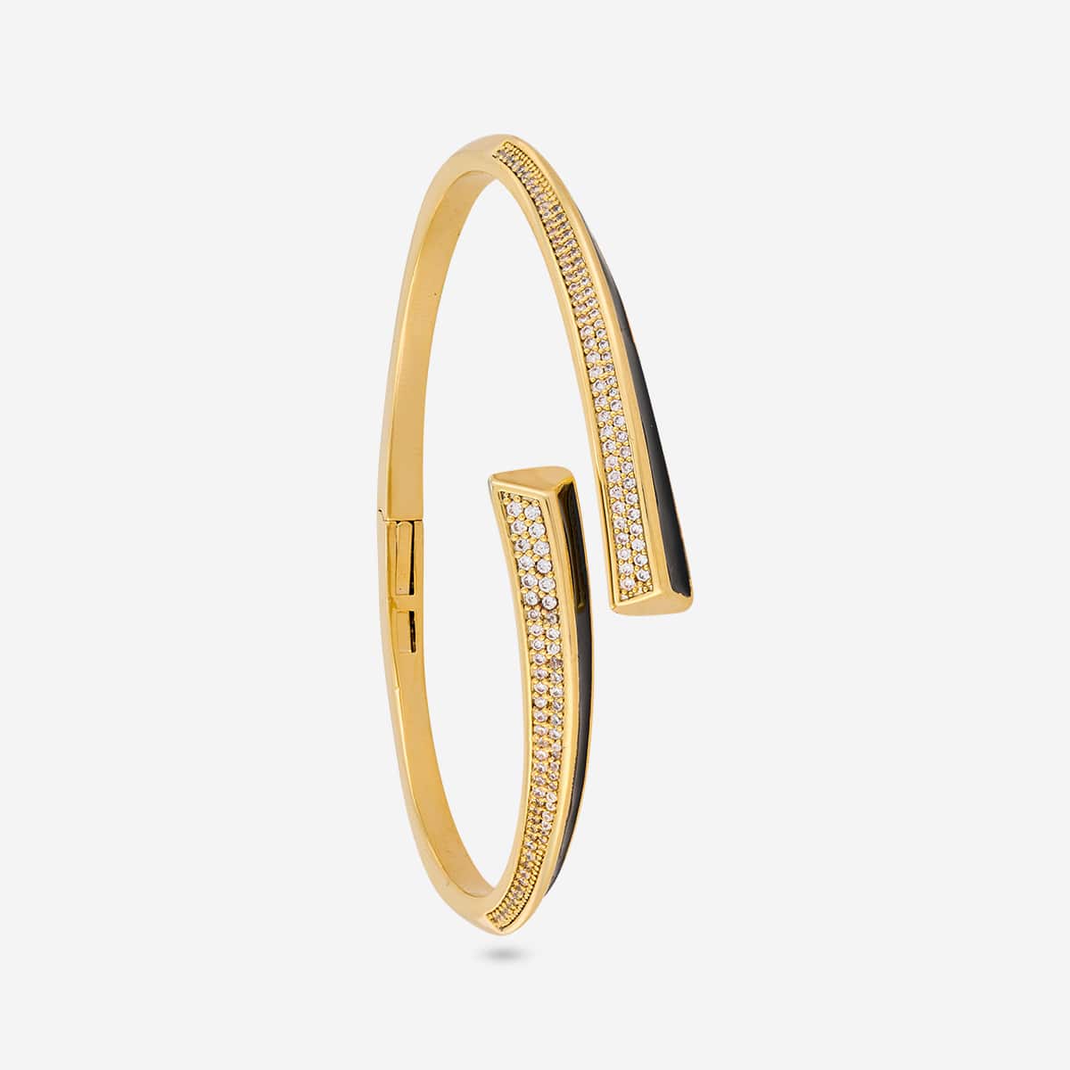 Zircon Kada Zircon Kada 201512