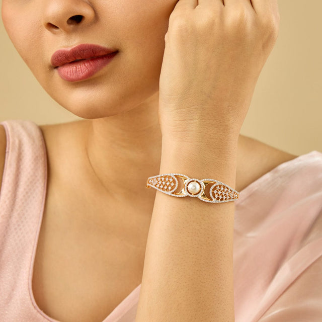 Zircon Kada Zircon Kada 184651