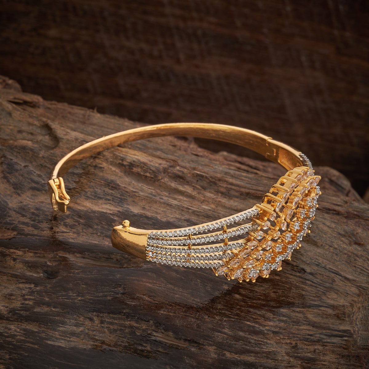 Zircon Kada Zircon Kada 184679