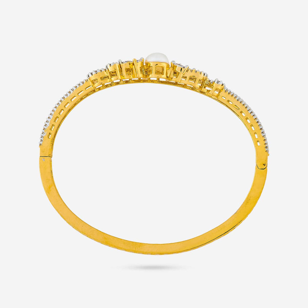 Zircon Kada Zircon Kada 190409