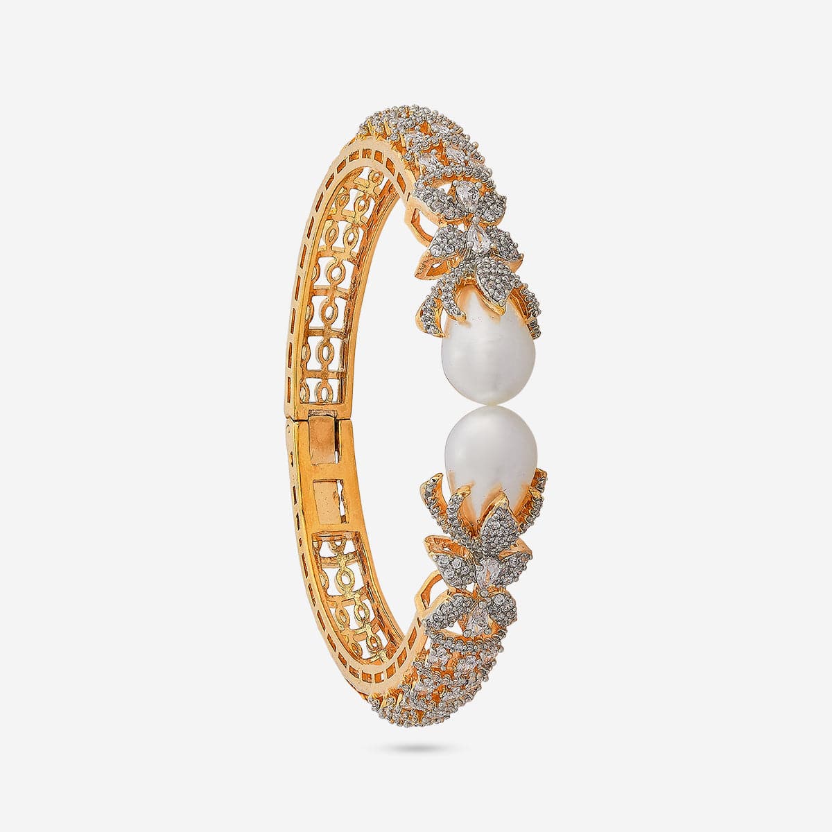 Zircon Kada Zircon Kada 190414