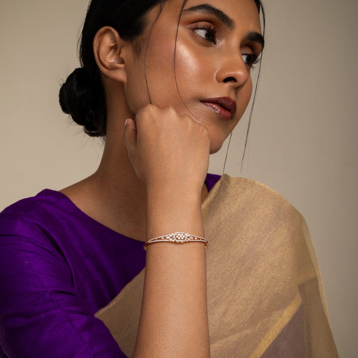 Zircon Kada Zircon Kada 190981