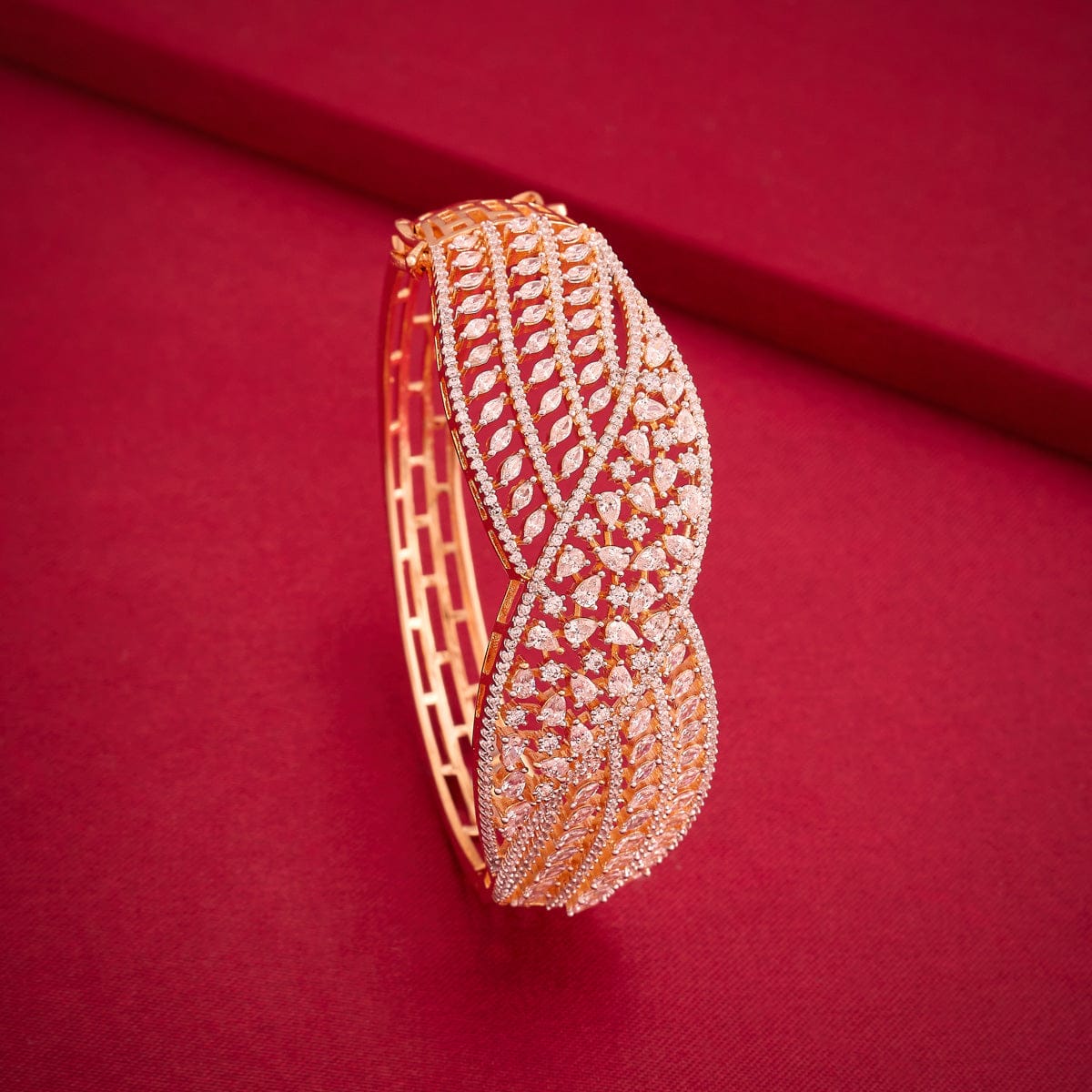 Zircon Kada Zircon Kada 191689