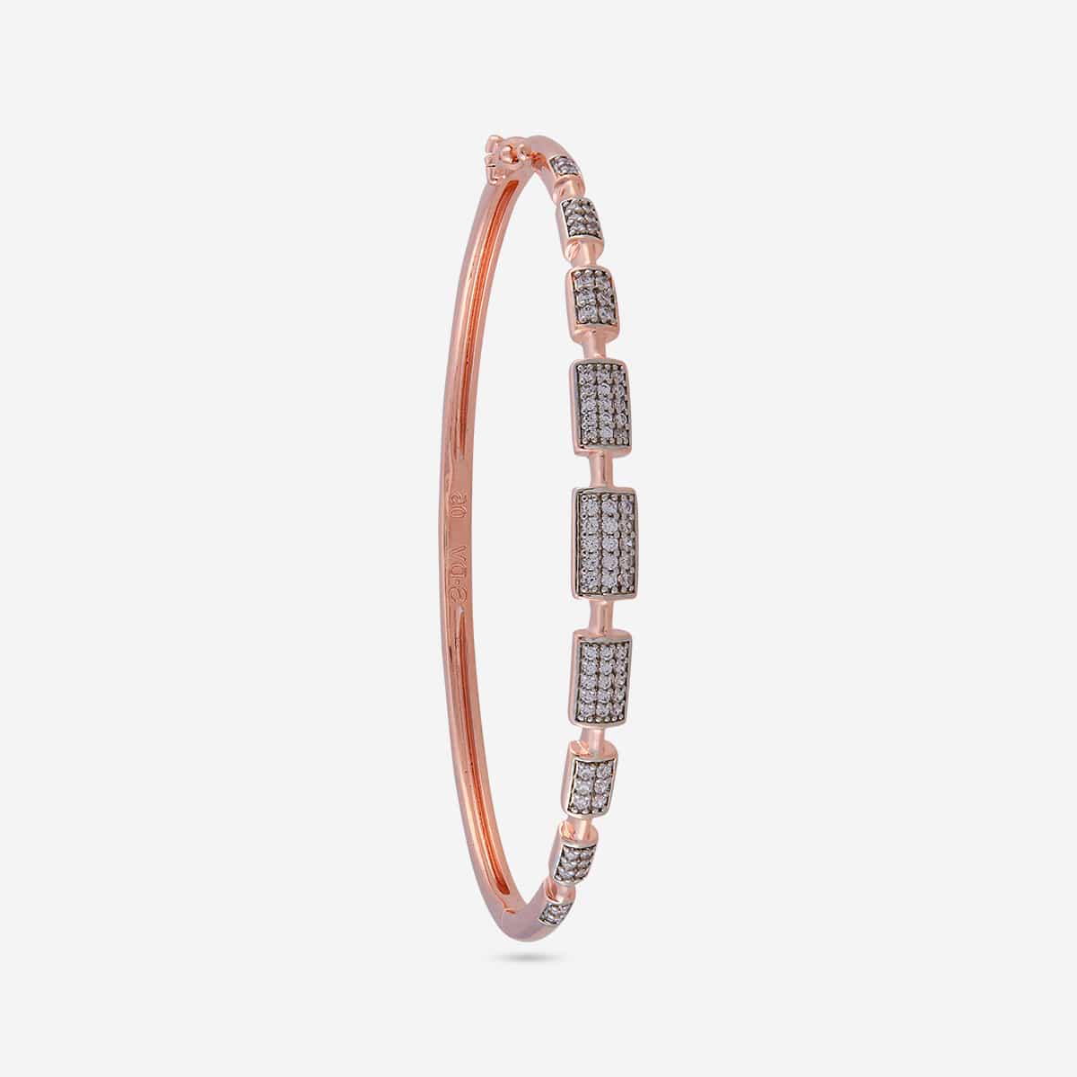 Zircon Kada Zircon Kada 197748