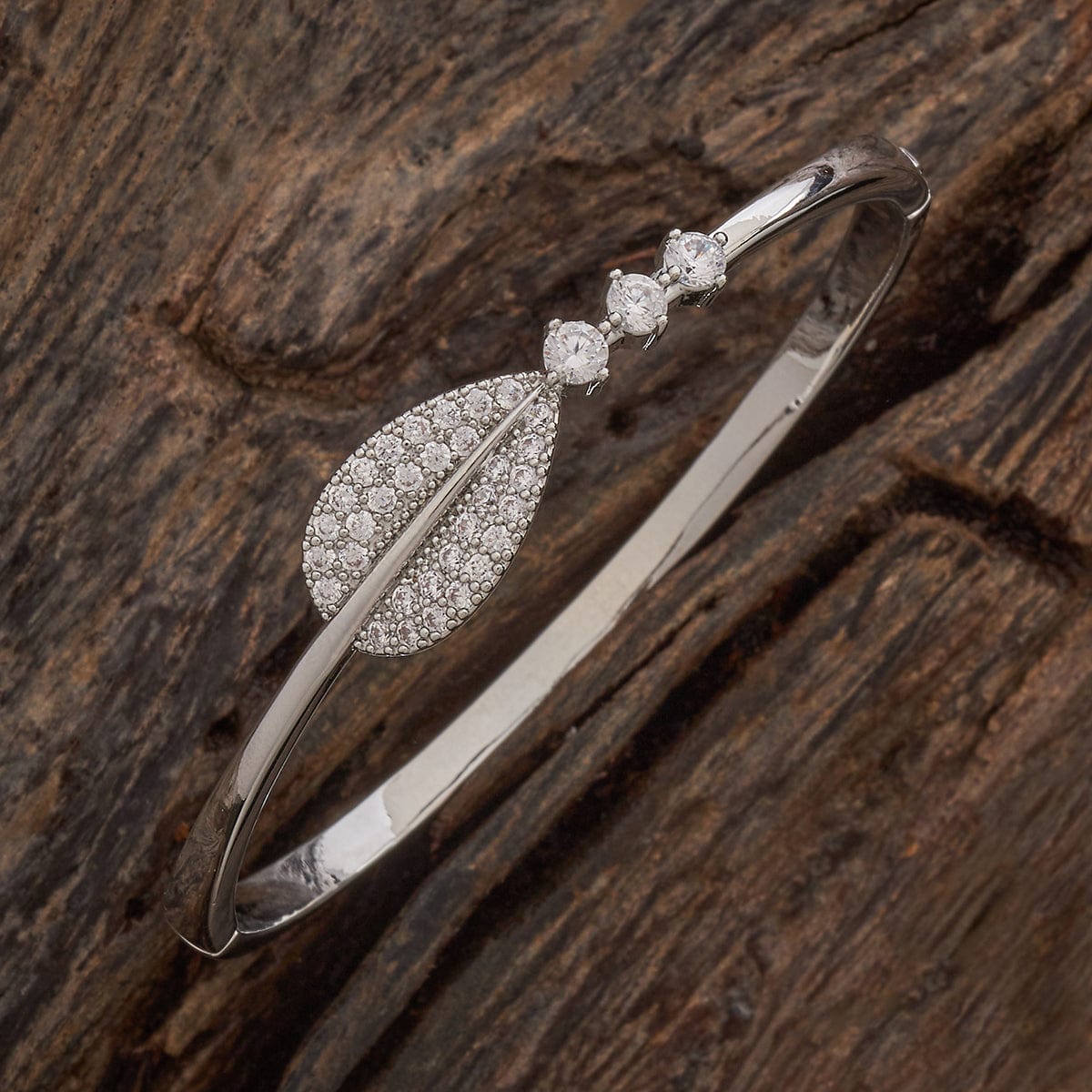 Zircon Kada Zircon Kada 186990