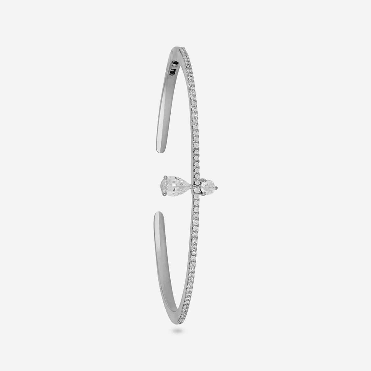 Zircon Kada Zircon Kada 201525