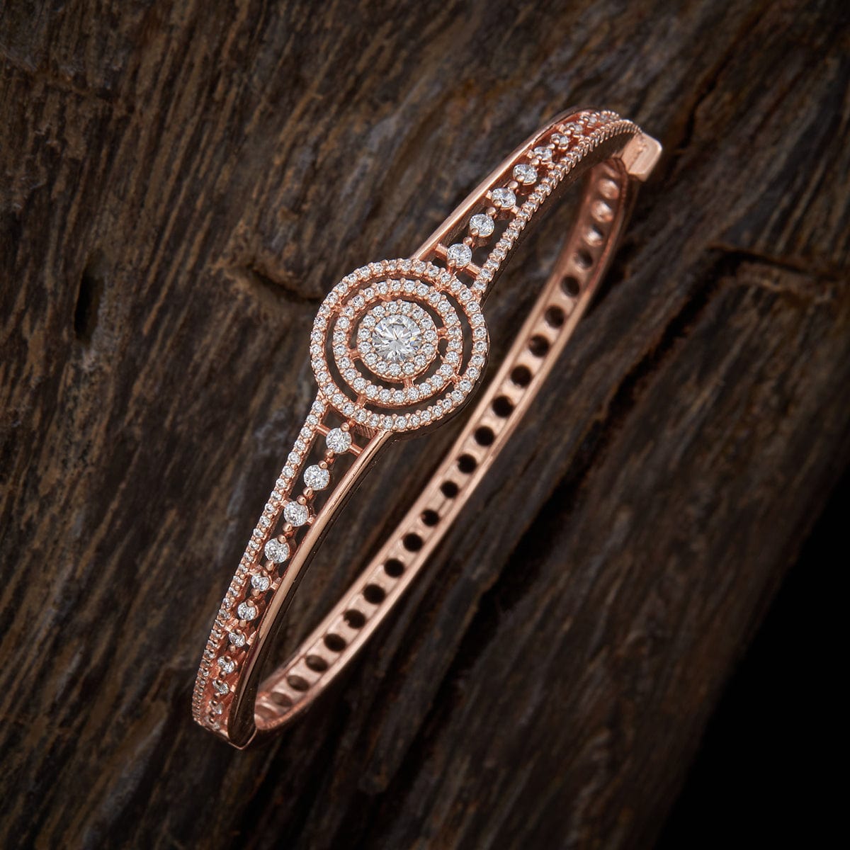 Zircon Kada Zircon Kada 151851