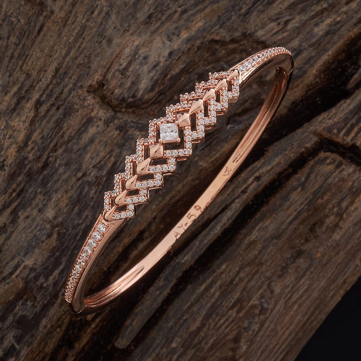 Zircon Kada Zircon Kada 184729