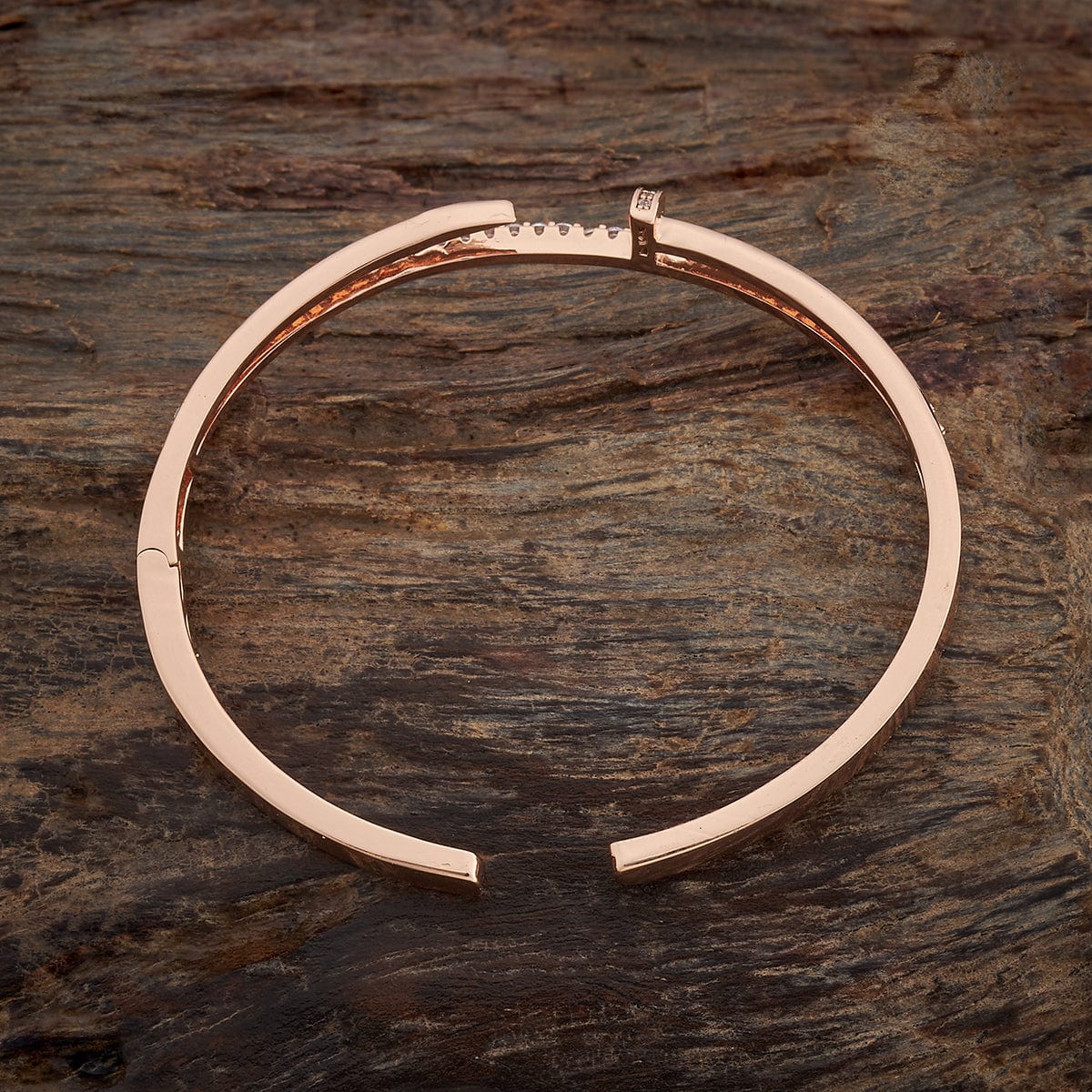 Zircon Kada Zircon Kada 184869