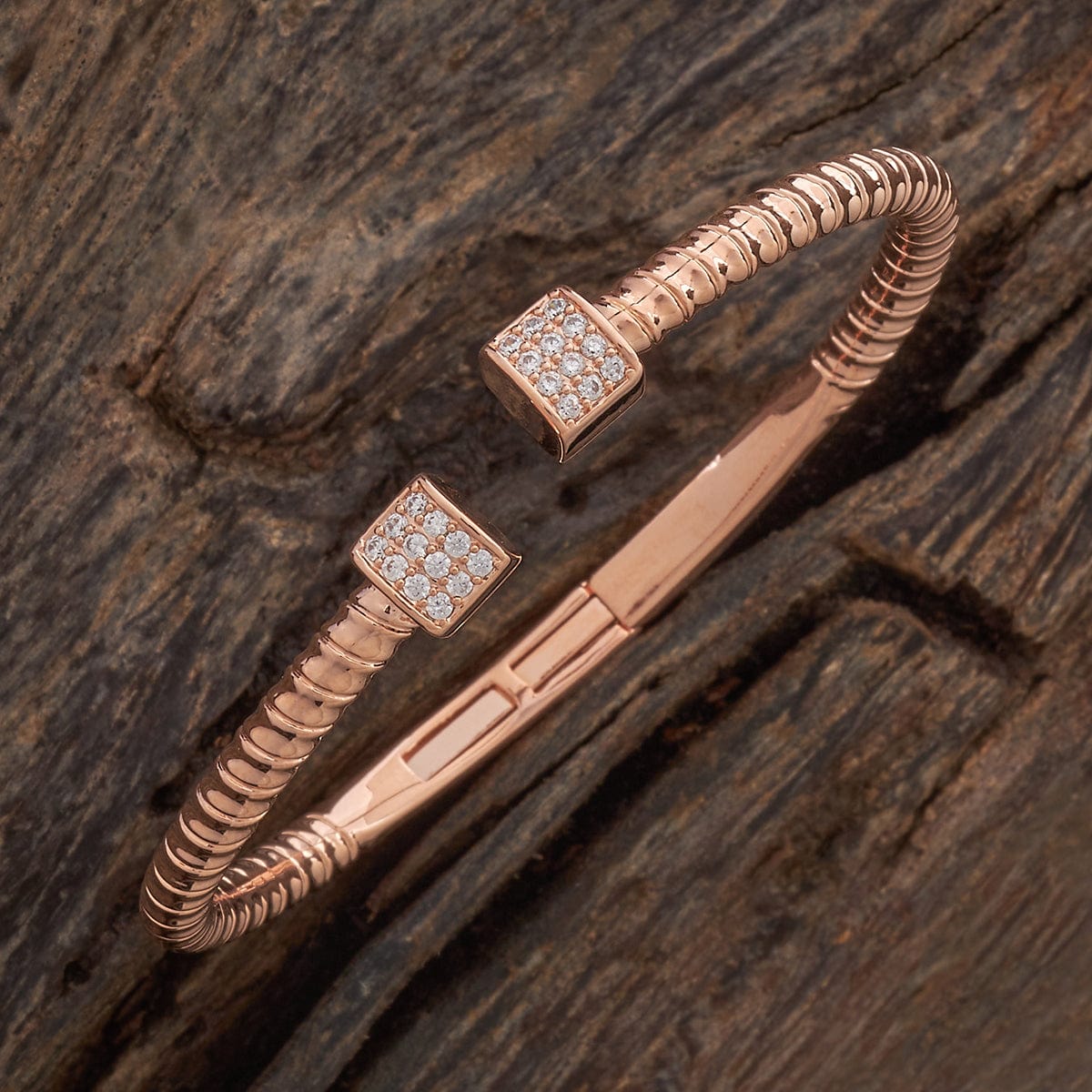 Zircon Kada Zircon Kada 187023