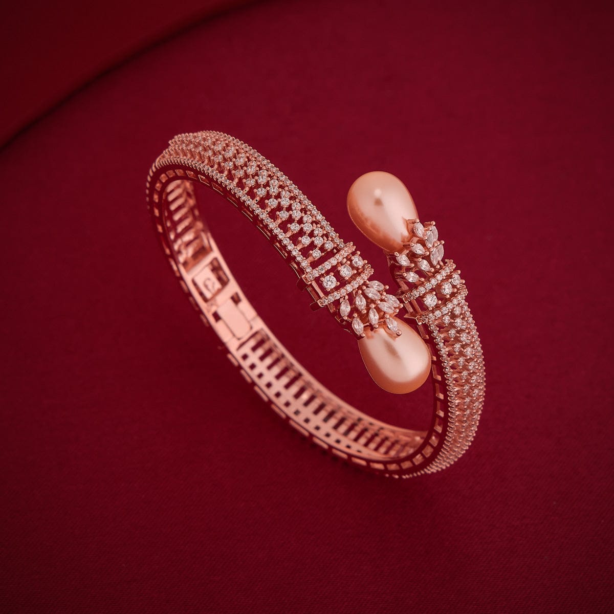 Zircon Kada Zircon Kada 193635