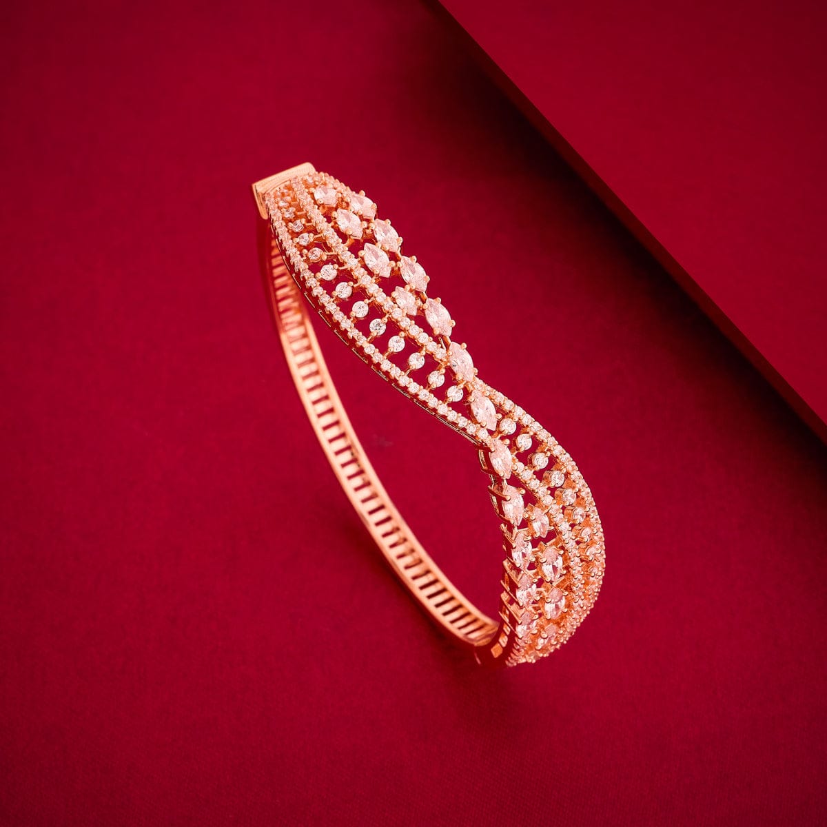 Zircon Kada Zircon Kada 194483