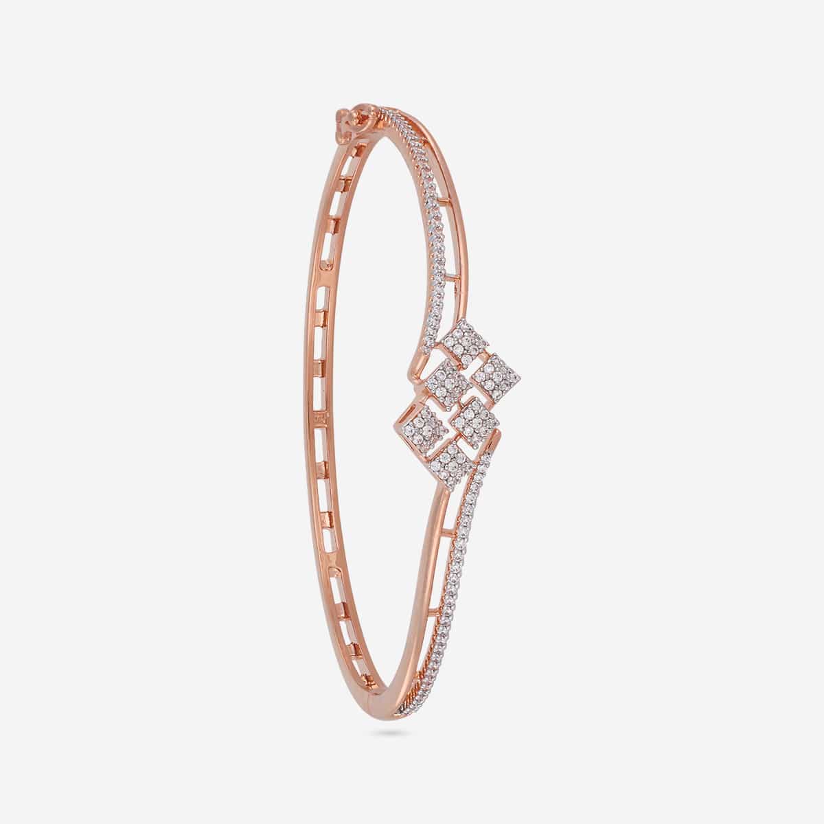Zircon Kada Zircon Kada 197746