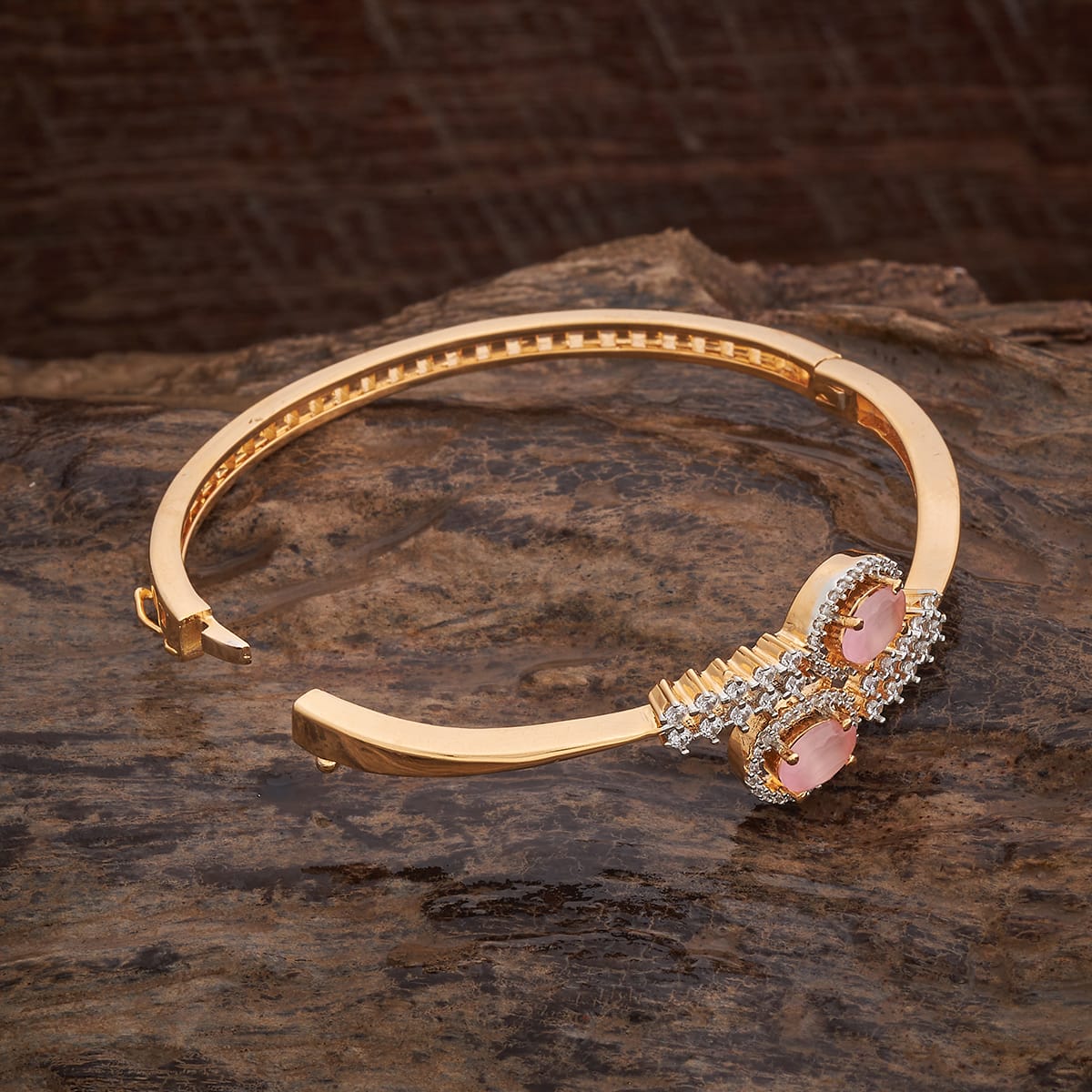 Zircon Kada Zircon Kada 178475