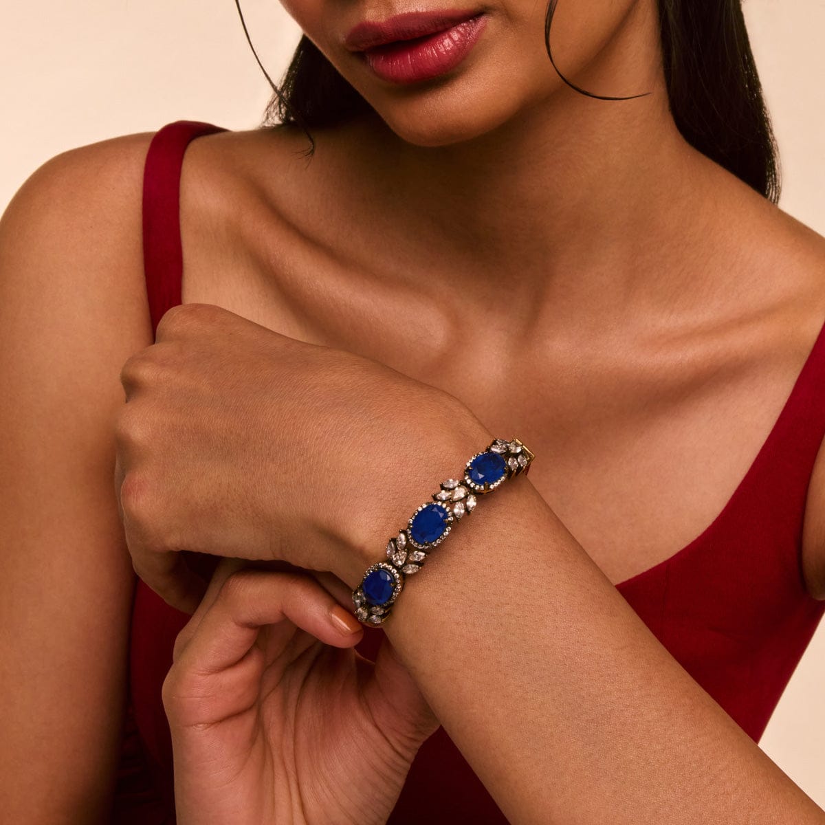 Zircon Kada Zircon Kada 180385