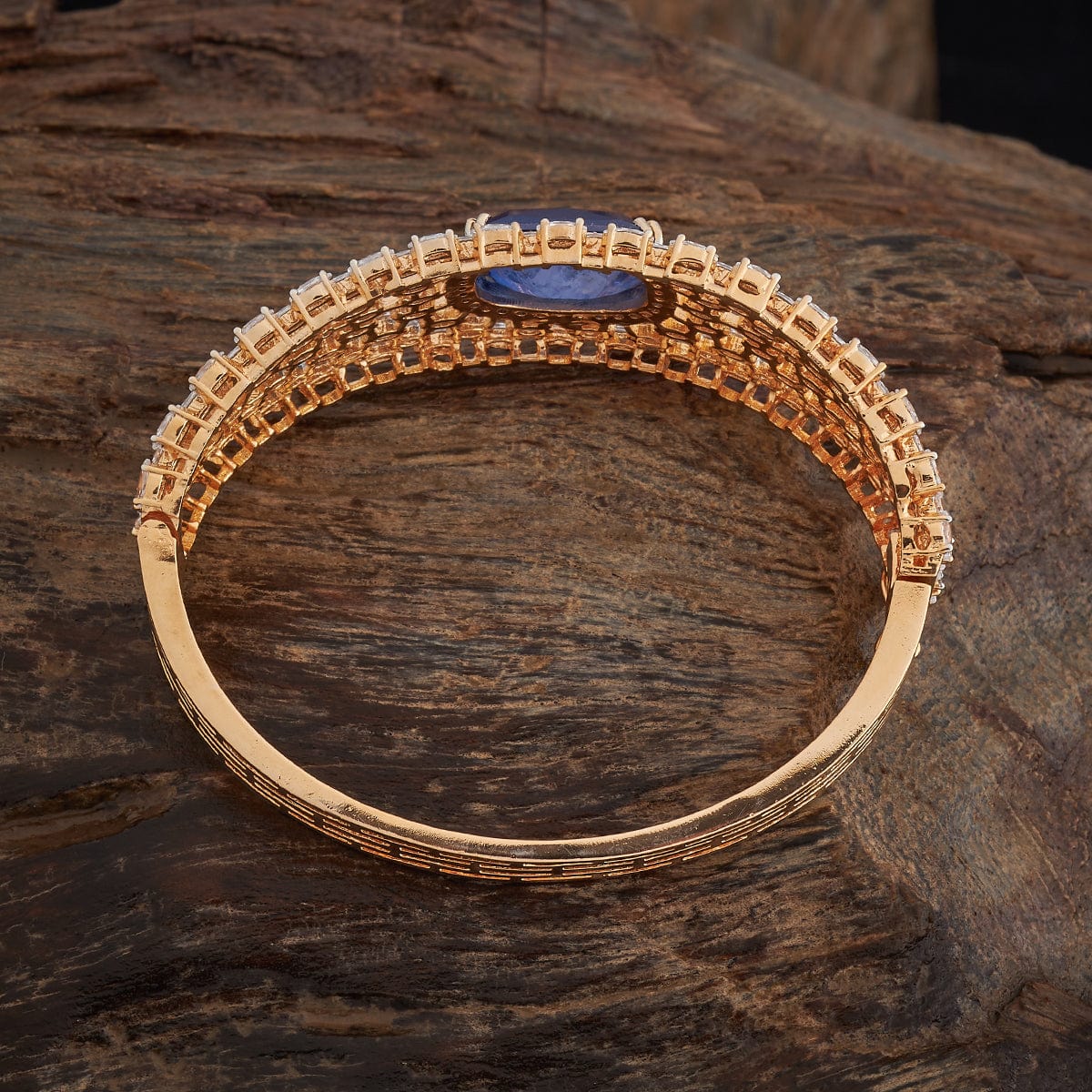 Zircon Kada Zircon Kada 180705