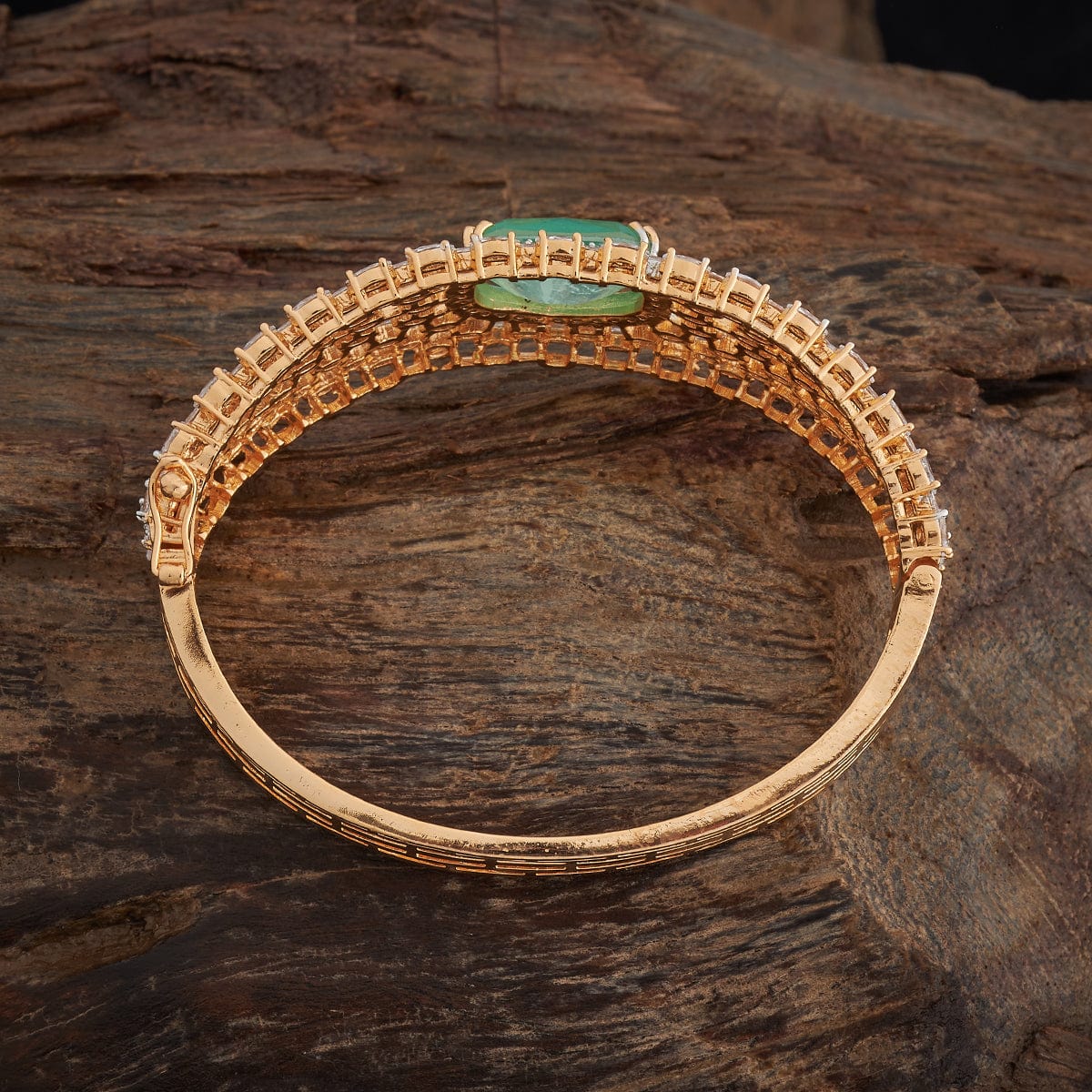 Zircon Kada Zircon Kada 180705