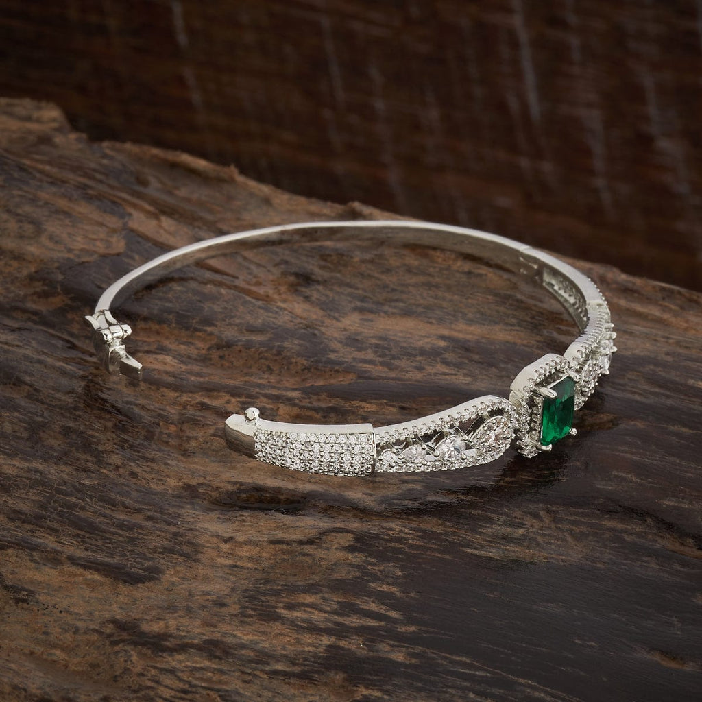 Zircon Kada Zircon Kada 181558