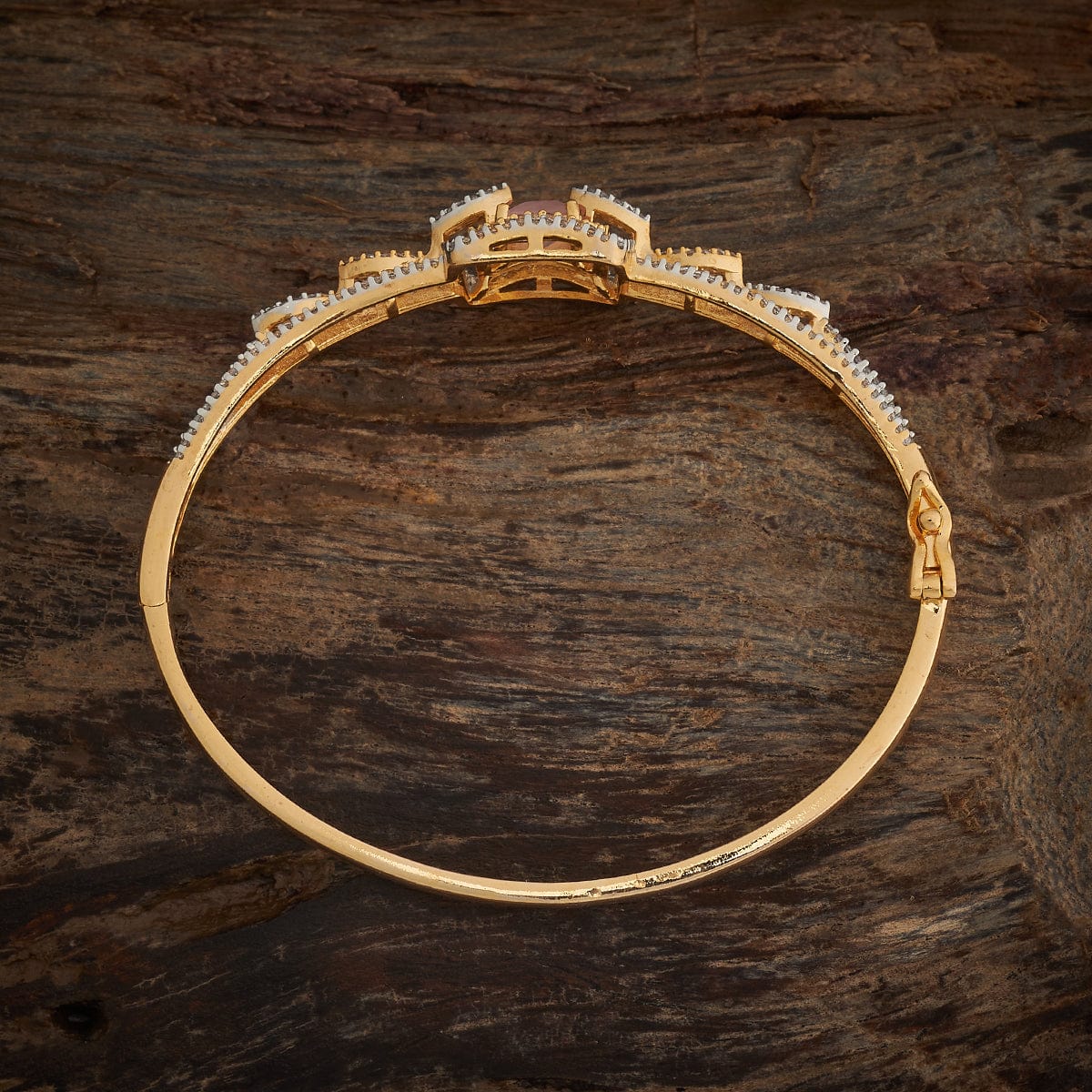 Zircon Kada Zircon Kada 181559