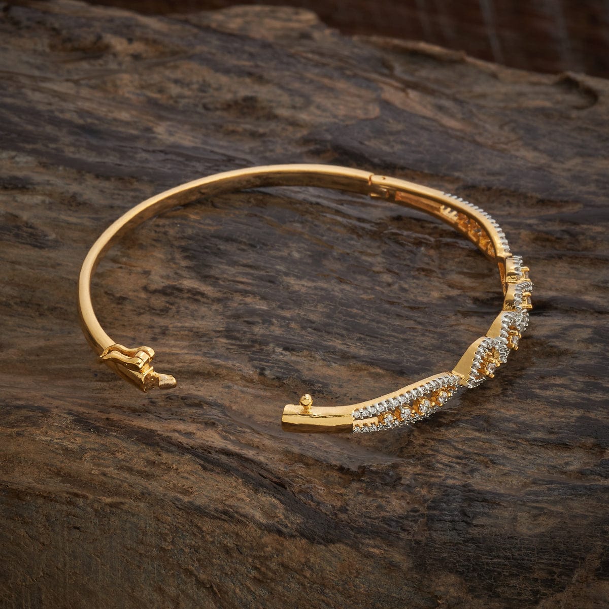 Zircon Kada Zircon Kada 181561