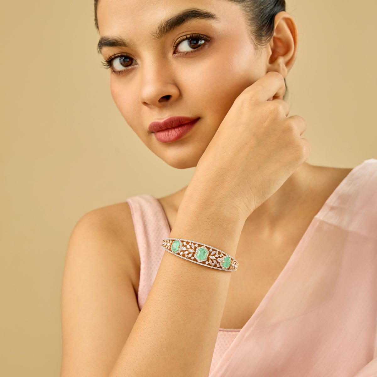 Zircon Kada Zircon Kada 182042