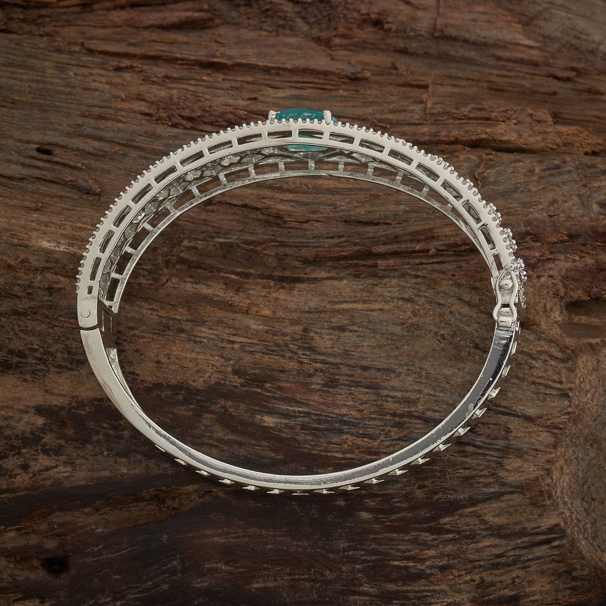 Zircon Kada Zircon Kada 182043