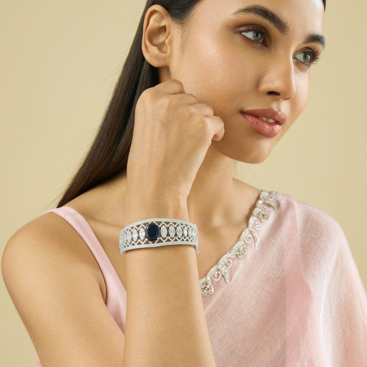 Zircon Kada Zircon Kada 182043