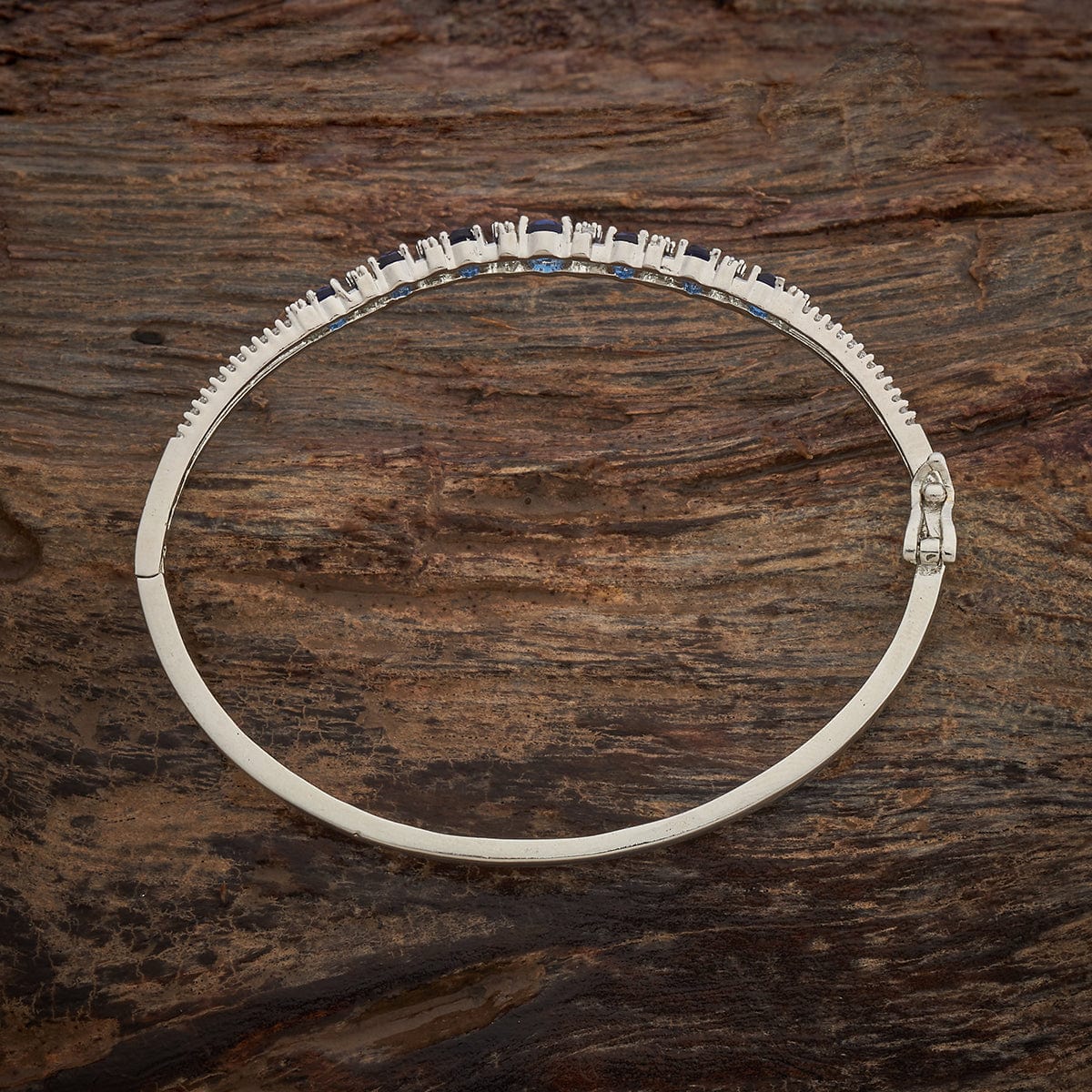 Zircon Kada Zircon Kada 182113