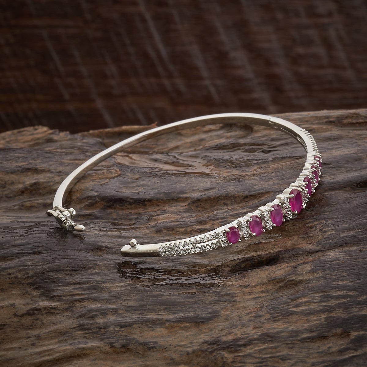 Zircon Kada Zircon Kada 182113