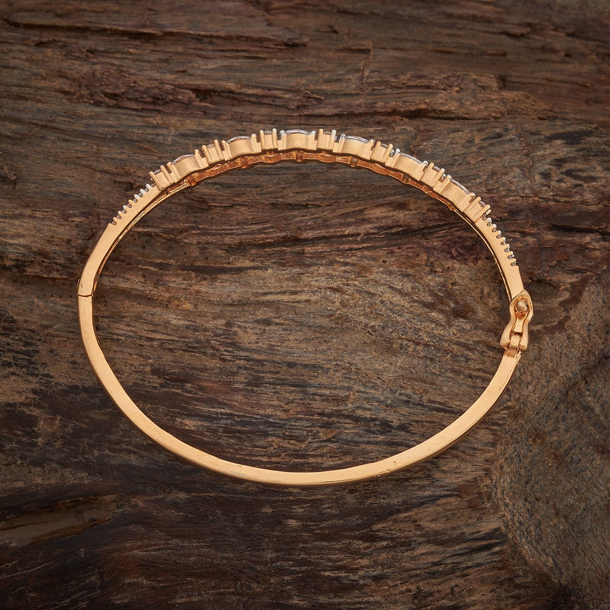 Zircon Kada Zircon Kada 182114