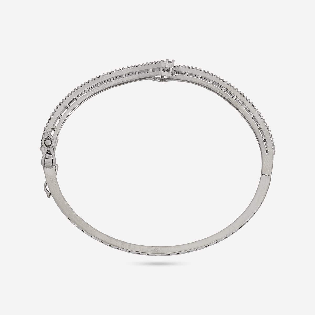 Zircon Kada Zircon Kada 182116