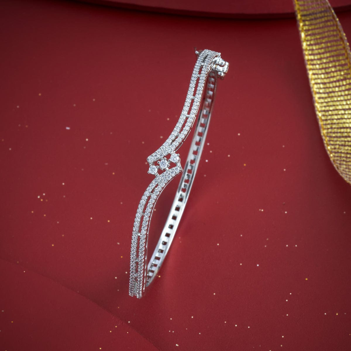 Zircon Kada Zircon Kada 182116