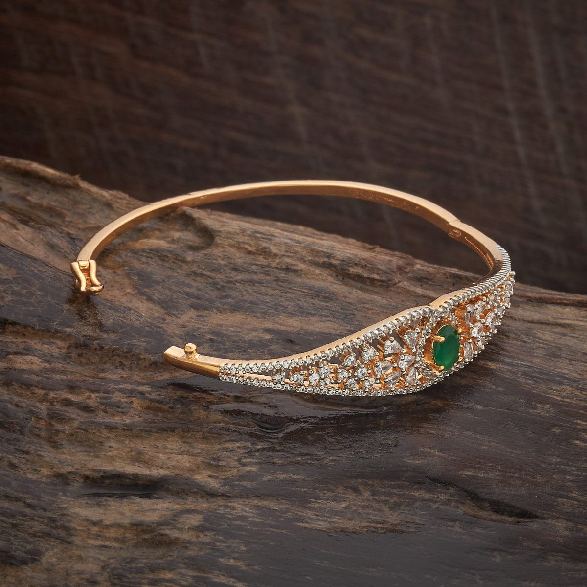 Zircon Kada Zircon Kada 182118