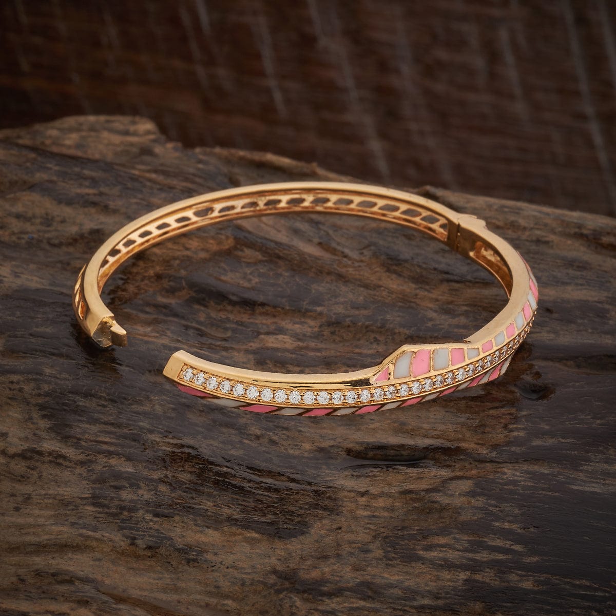 Zircon Kada Zircon Kada 182267