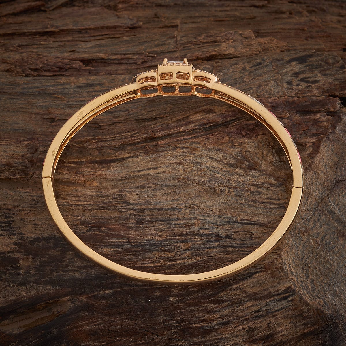 Zircon Kada Zircon Kada 182275