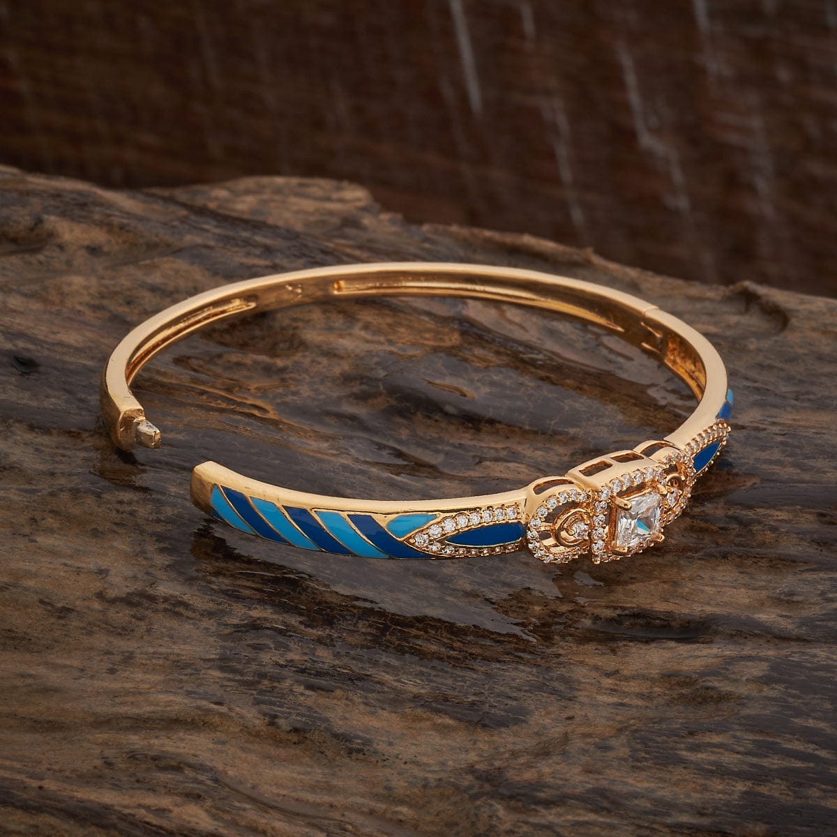 Zircon Kada Zircon Kada 182275