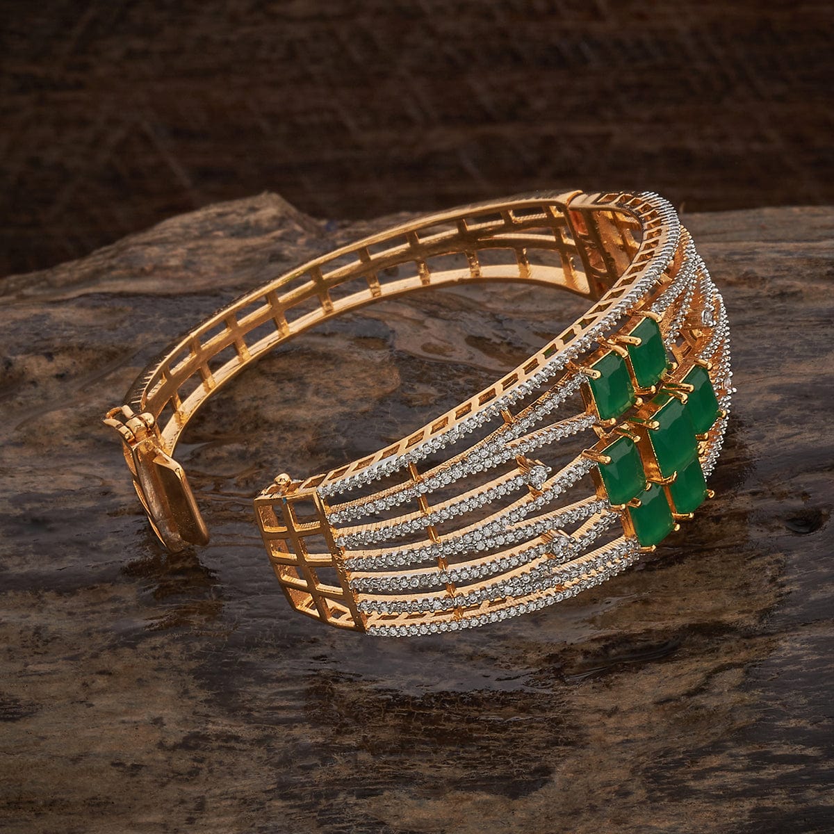 Zircon Kada Zircon Kada 184455