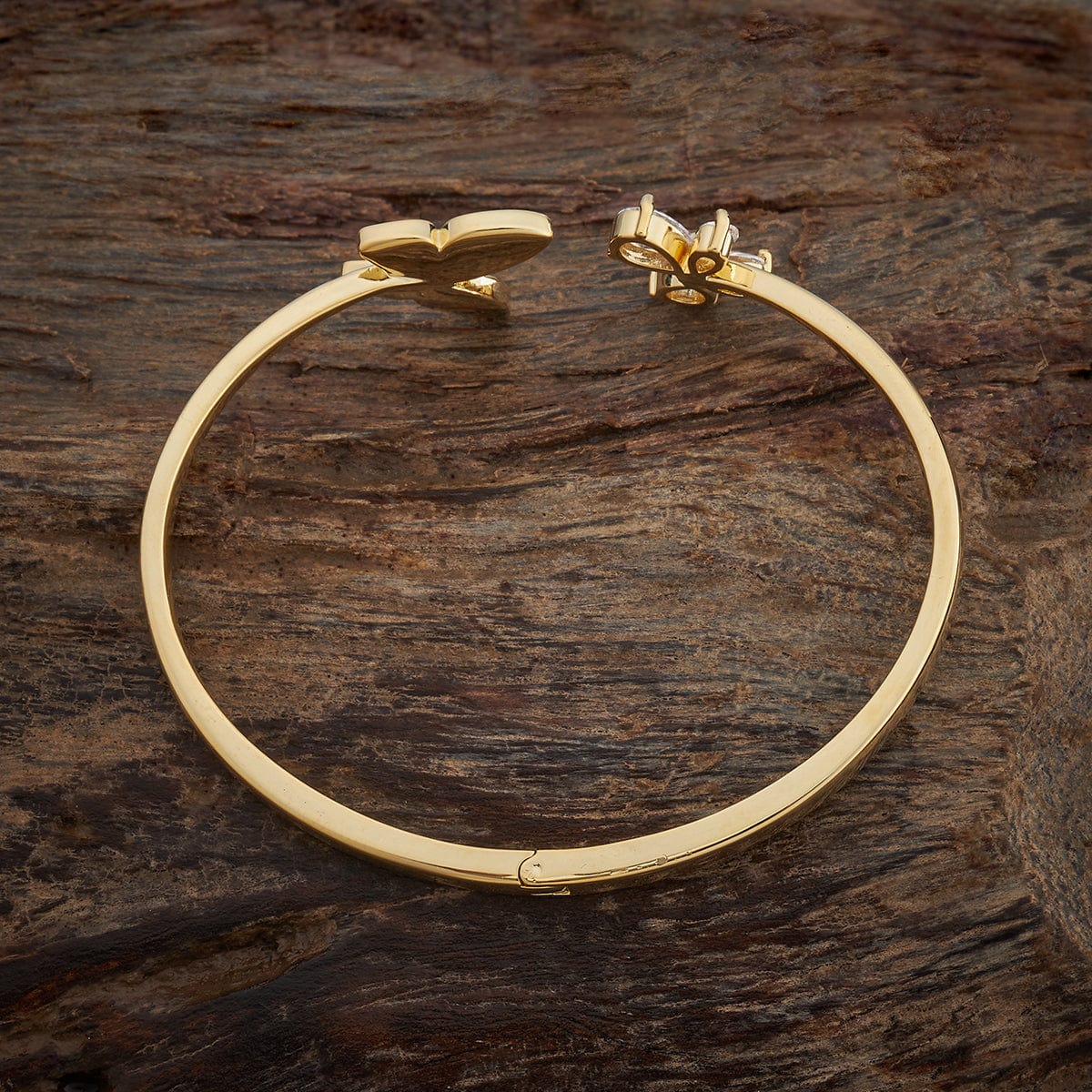 Zircon Kada Zircon Kada 184612