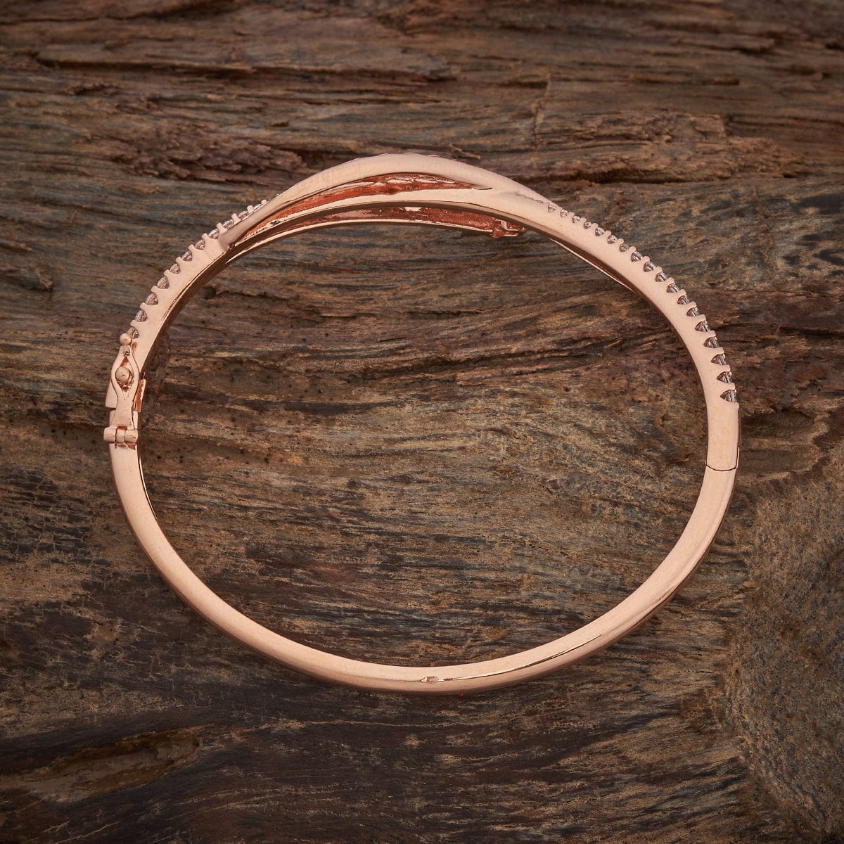 Zircon Kada Zircon Kada 184726