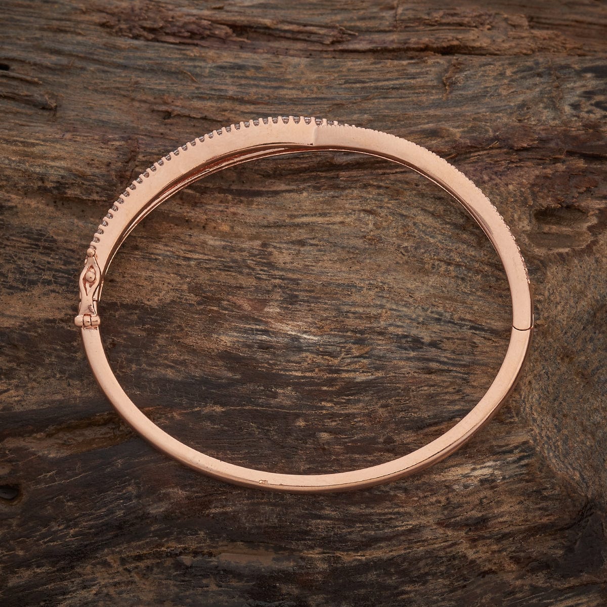 Zircon Kada Zircon Kada 184727