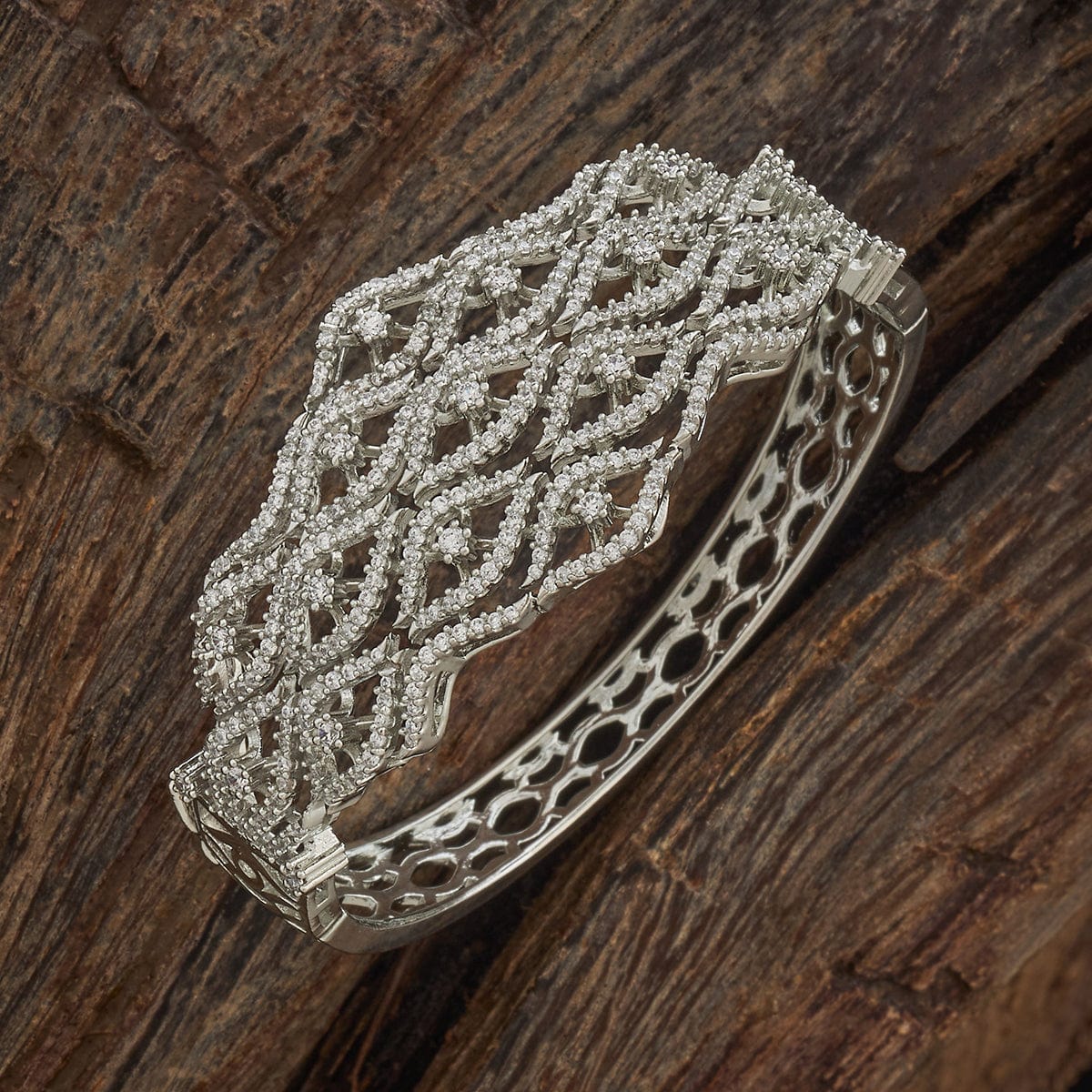 Zircon Kada Zircon Kada 184898