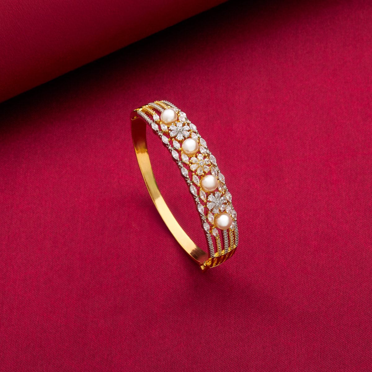 Zircon Kada Zircon Kada 186604