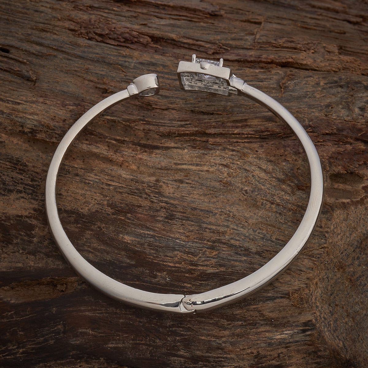 Zircon Kada Zircon Kada 186989