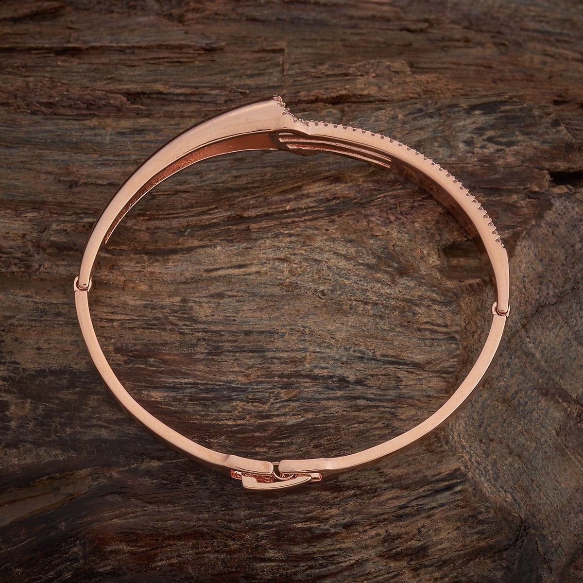 Zircon Kada Zircon Kada 186994