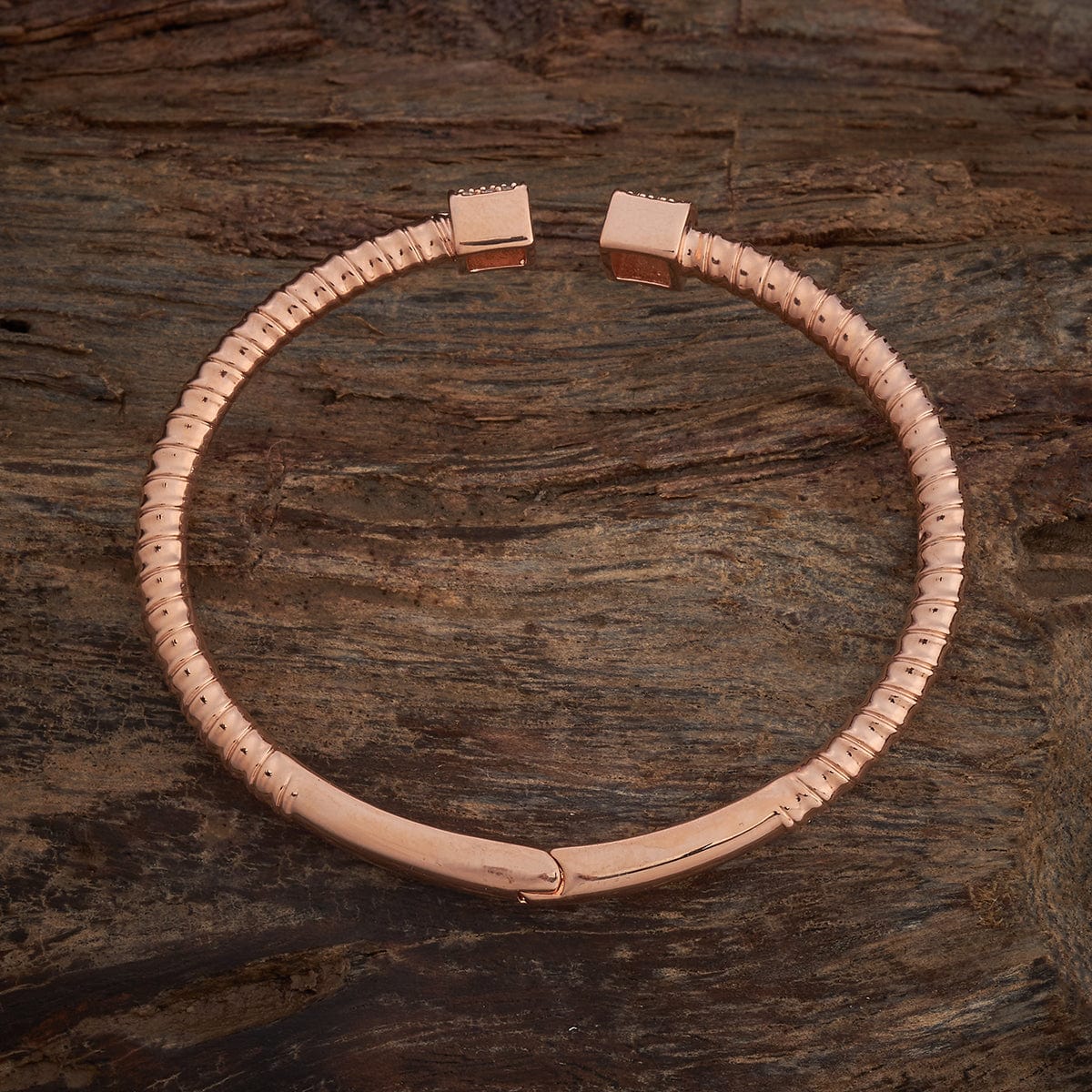 Zircon Kada Zircon Kada 187023