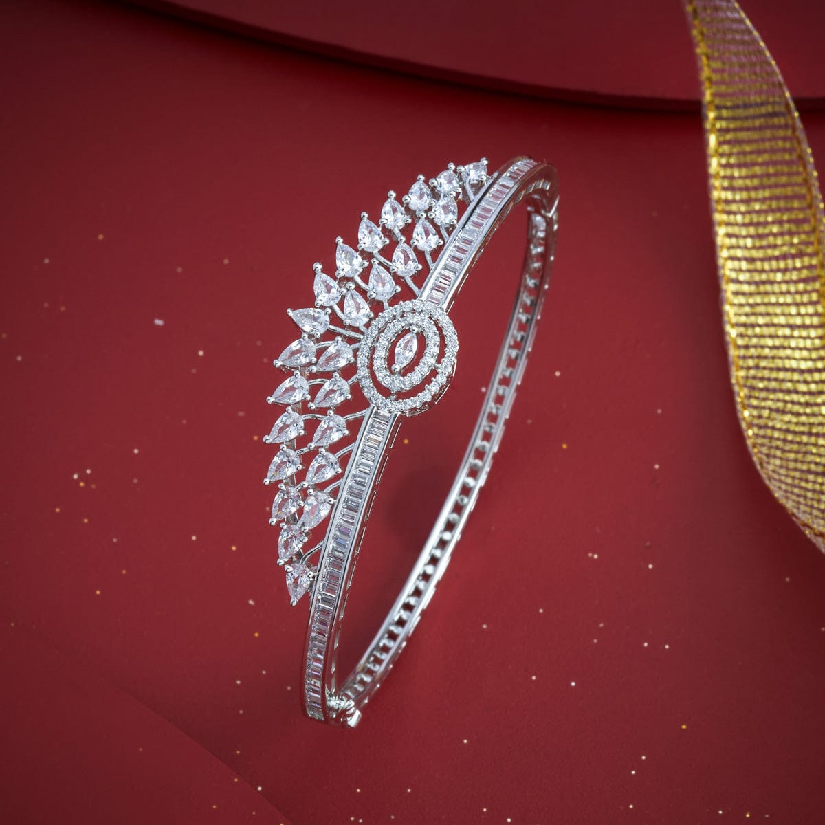 Zircon Kada Zircon Kada 187713