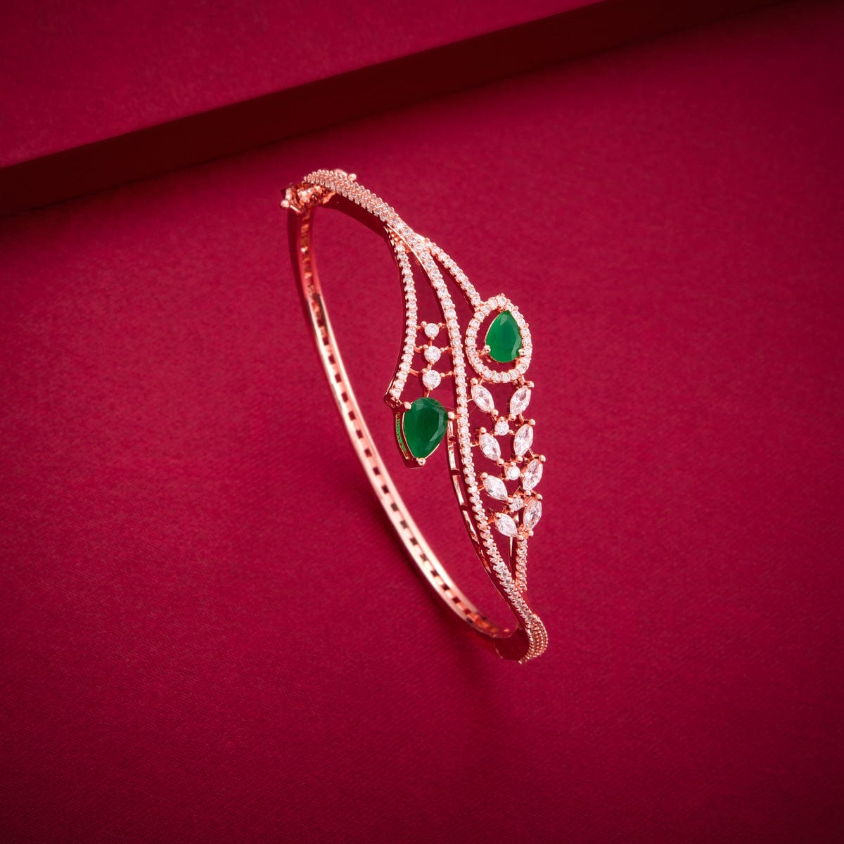 Zircon Kada Zircon Kada 187716