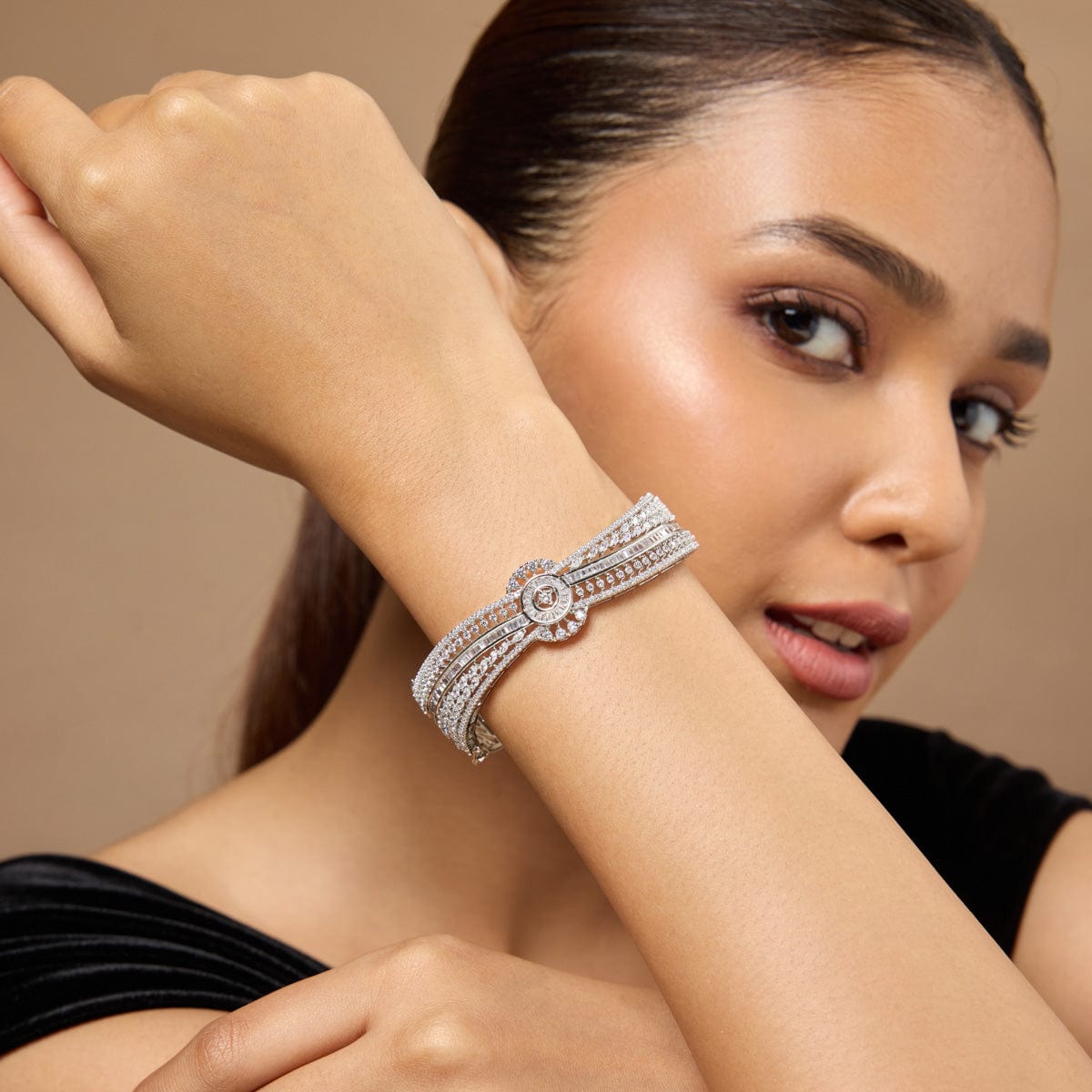 Zircon Kada Zircon Kada 187719