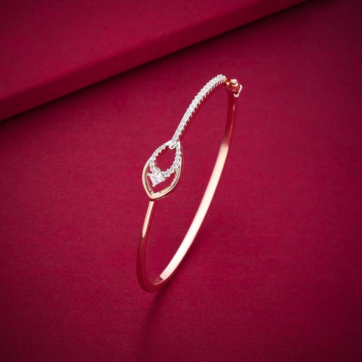 Zircon Kada Zircon Kada 189249