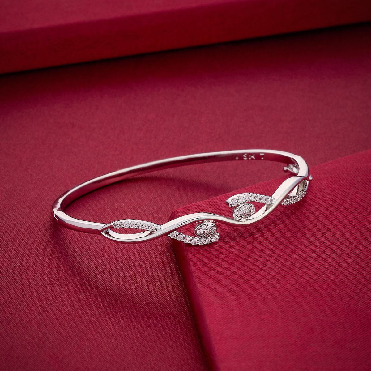 Zircon Kada Zircon Kada 189251